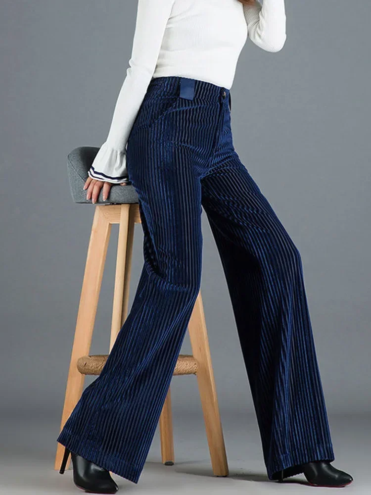Vittoria - Pantaloni Chic in Velluto a Coste - Image 3