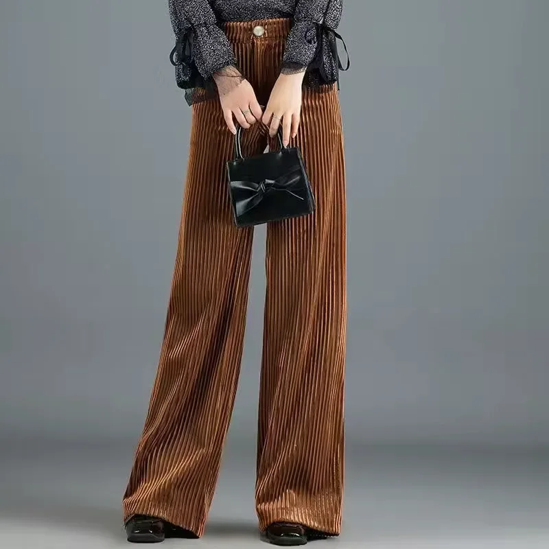 Vittoria - Pantaloni Chic in Velluto a Coste - Image 5